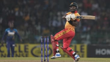 Jongwe pastes wallpaper icon Mathews to down SL at the death