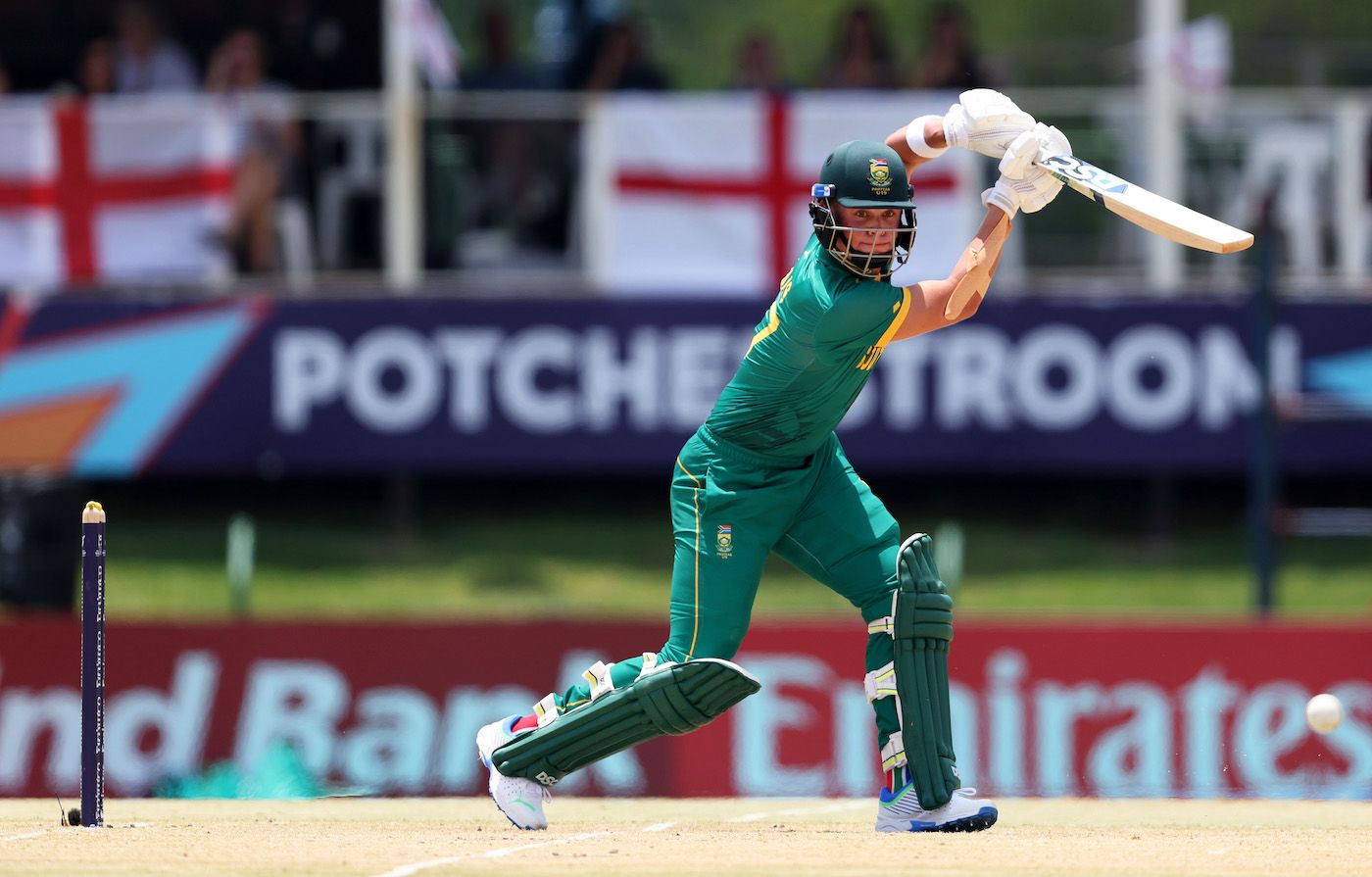 Dewan Marais steadied South Africa in the middle overs briefly
