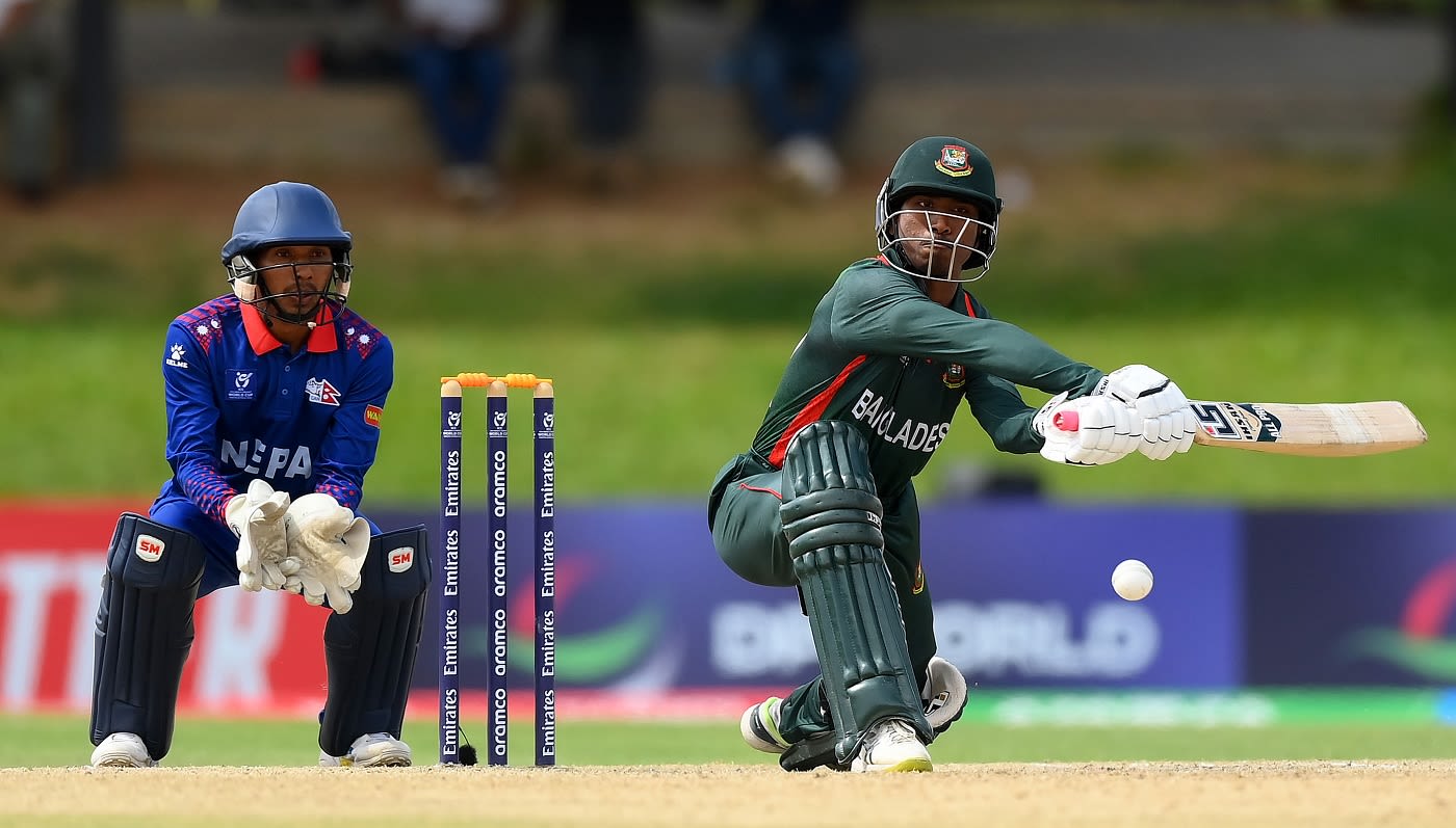 Ariful Islam plays a reverse sweep on his way to an unbeaten 59 off 38 balls