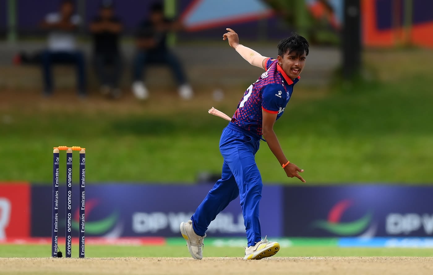 Subash Bhandari picked up 5 for 44