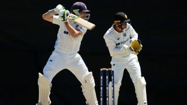 NSW overcome scare to maintain Sheffield Shield climb