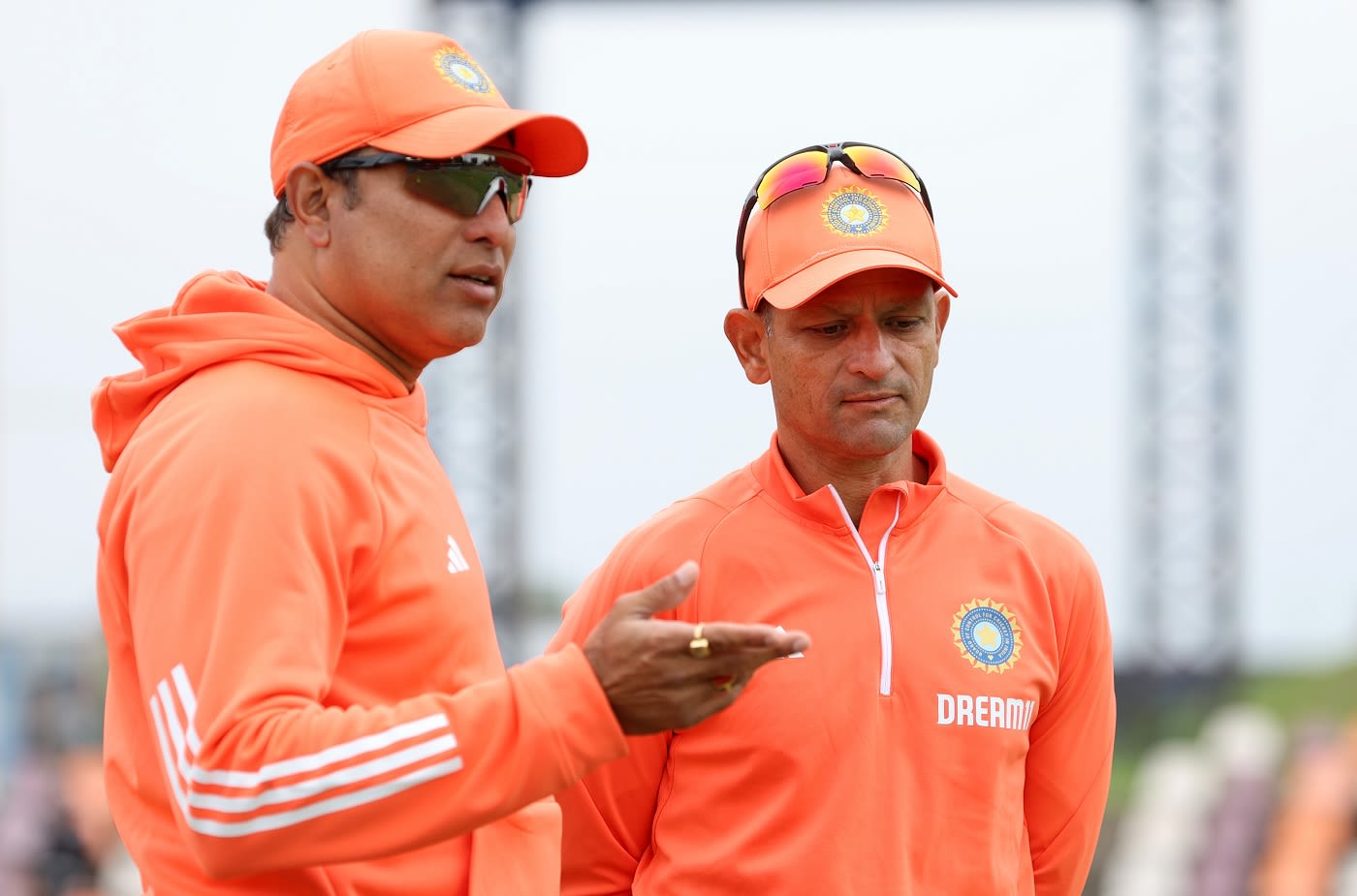 VVS Laxman, the head of the National Cricket Academy of India, and Hrishikesh Kanitkar, the head coach of India Under-19, before the final