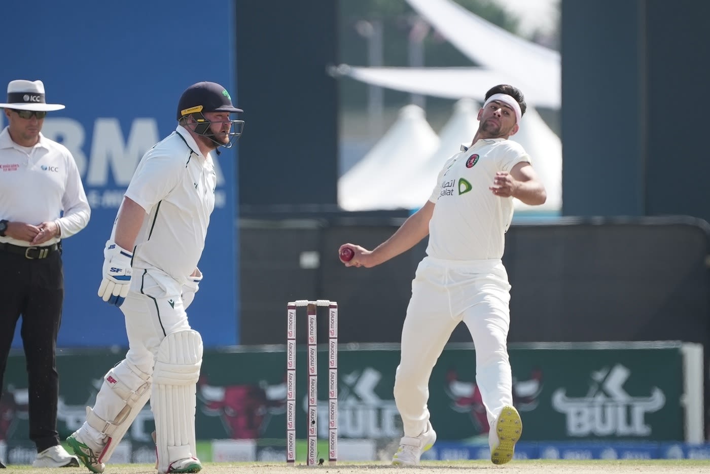 Naveed Zadran picked up wickets off back-to-back deliveries in his first over