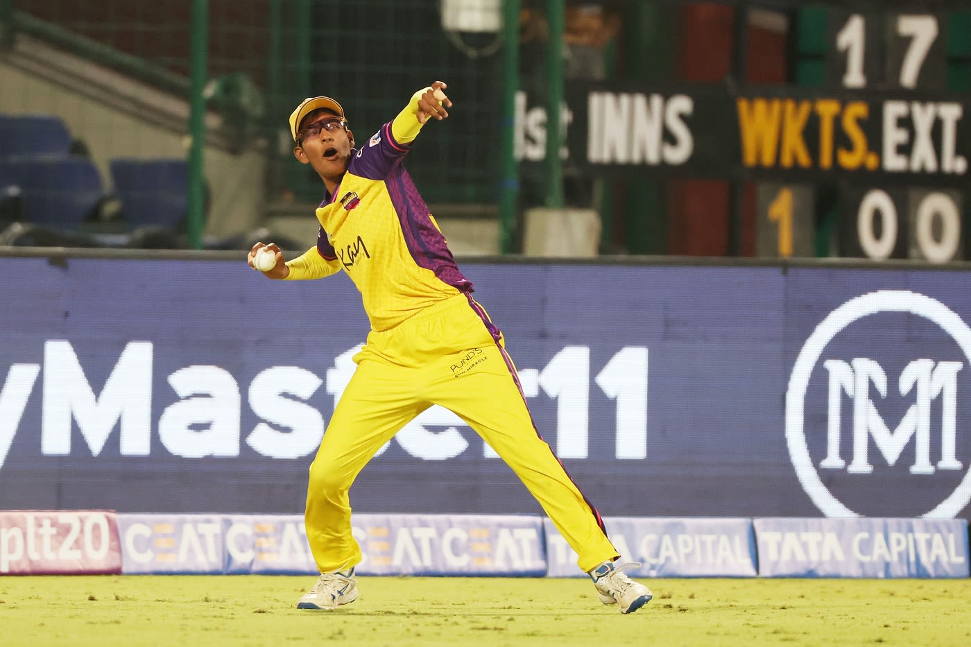 Shweta Sehrawat celebrates after catching a sweep from Yastika Bhatia