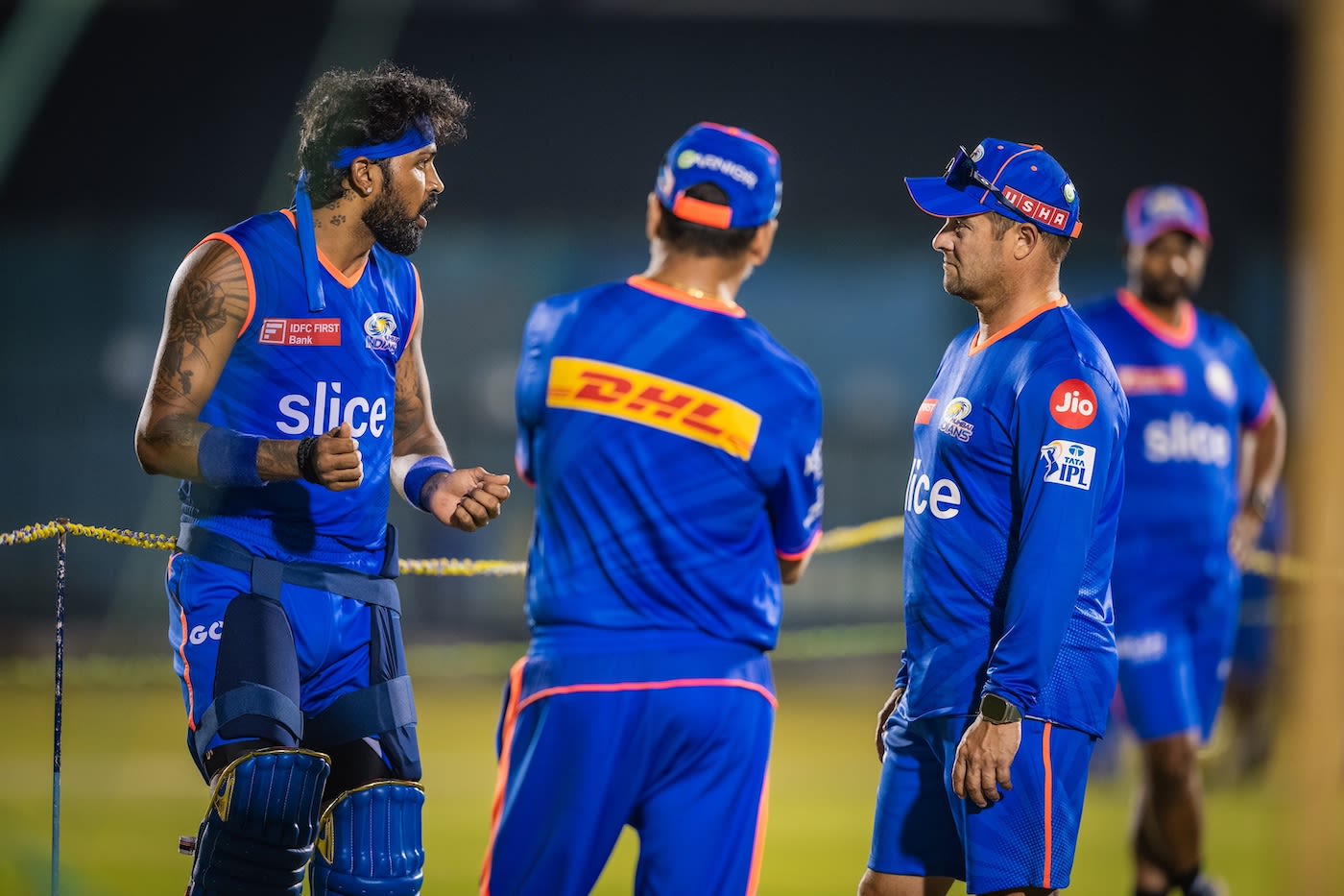Hardik Pandya in discussions with Mark Boucher