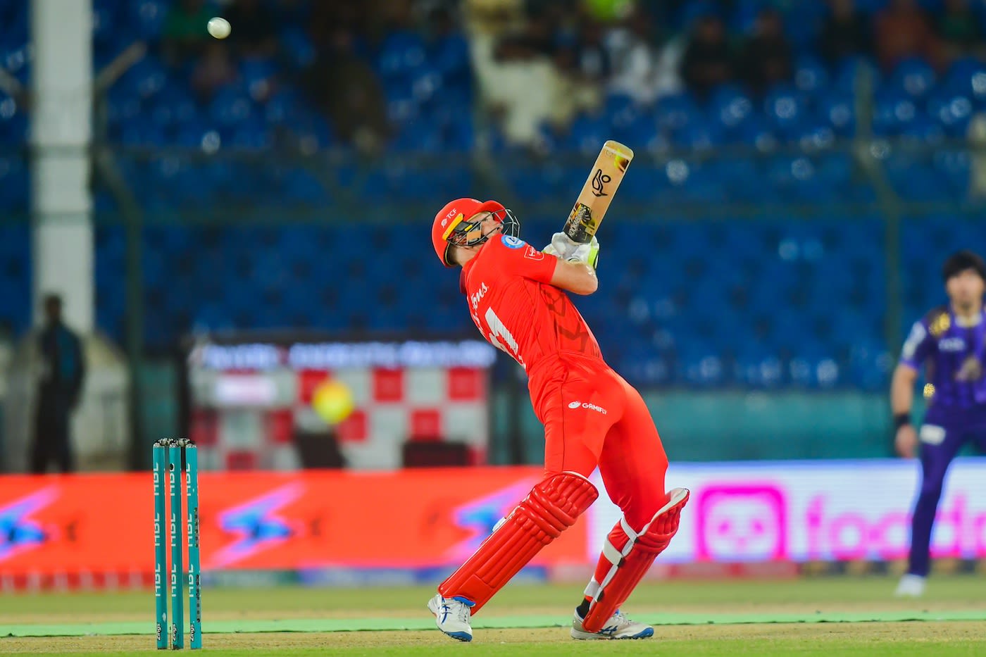 Martin Guptill avoids a bouncer