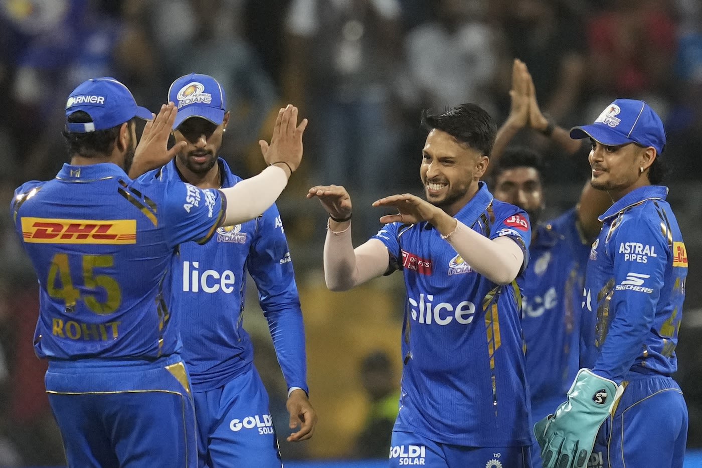 Akash Madhwal had Sanju Samson playing on inside the powerplay