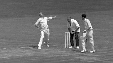 Derek Underwood, 1945-2024