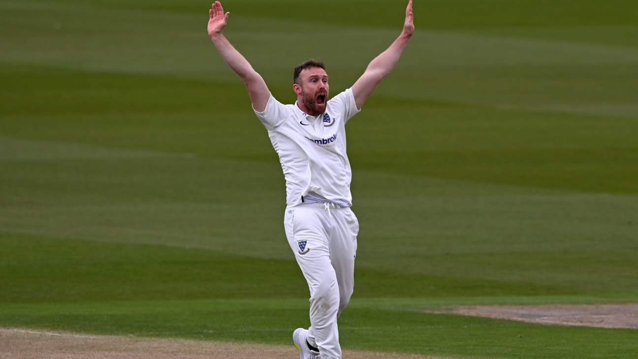 Sussex allrounder Danny Lamb retires at 30 on medical advice