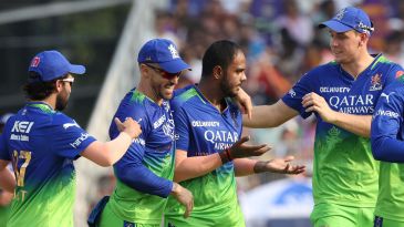 What's the longest winning streak in the IPL?