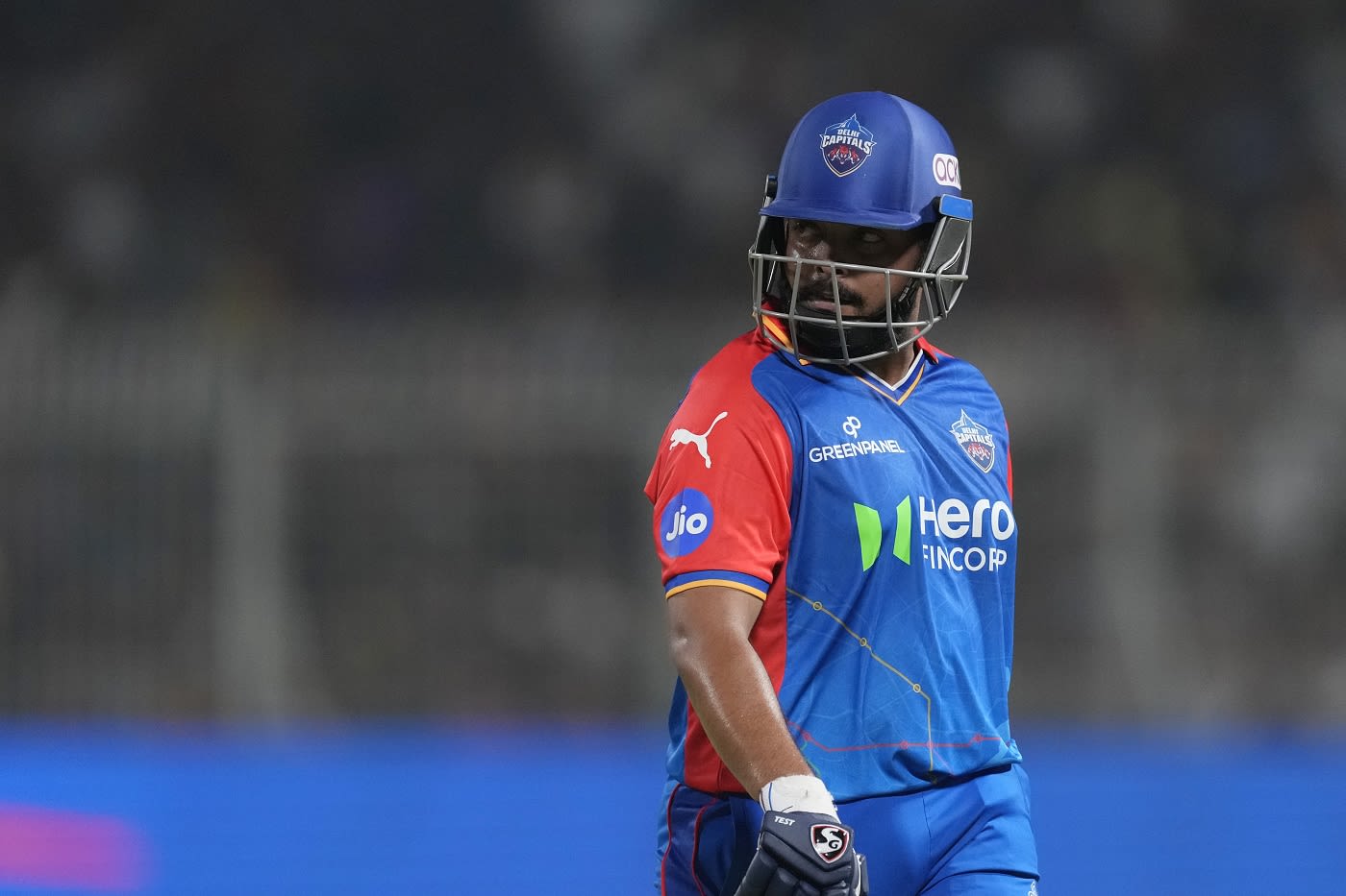 Prithvi Shaw was dismissed by Vaibhav Arora via DRS