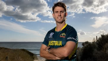 Australia begin quest to unite silverware across all formats