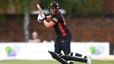 Scrivens 118* trumps Freeborn 93 as Sunrisers cruise home