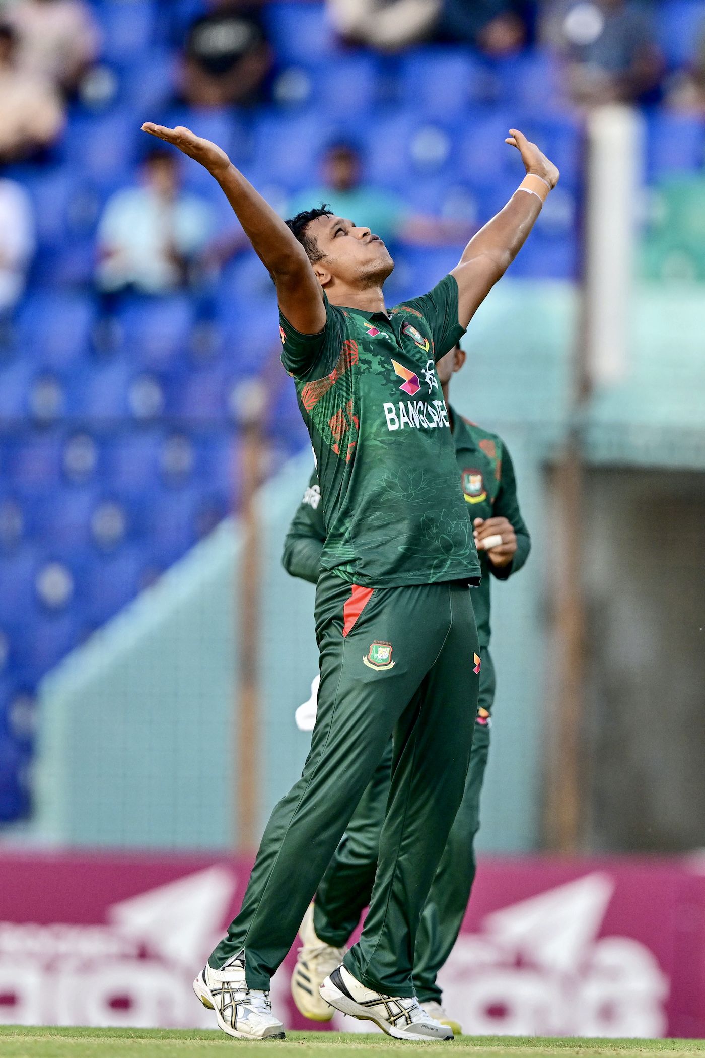 Mohammad Saifuddin finished with 3 for 42