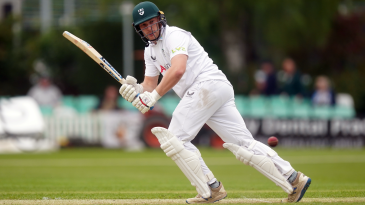 Waite tips scales back towards Worcestershire