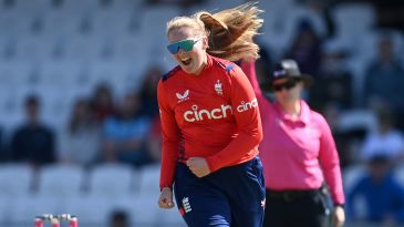 England the heavyweights in Group B, but don't count out SA just yet