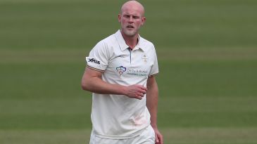 Middlesex made to follow on as Chappell tightens Derbyshire's grip