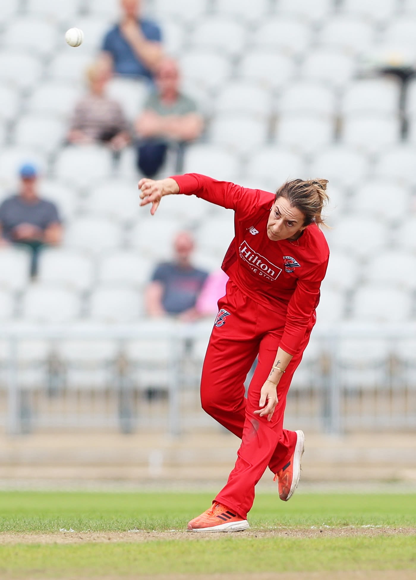 Fi Morris picked up three wickets