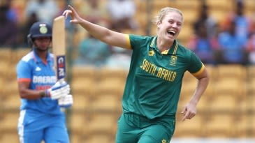 Dercksen earns maiden CSA central contract, Goodall and Tucker omitted