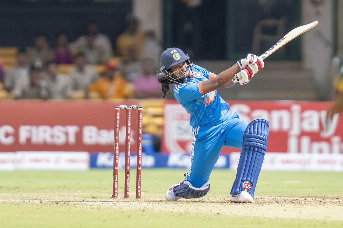 Dayalan Hemalatha goes big