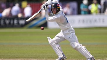 Tom Alsop signs three-year deal with Gloucestershire
