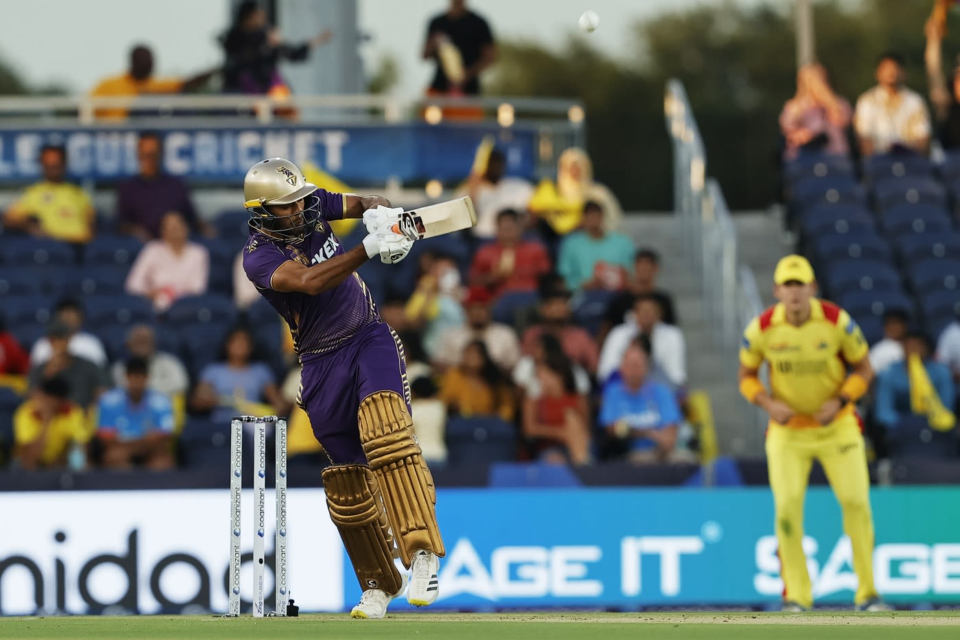 Unmukt Chand hooks for six