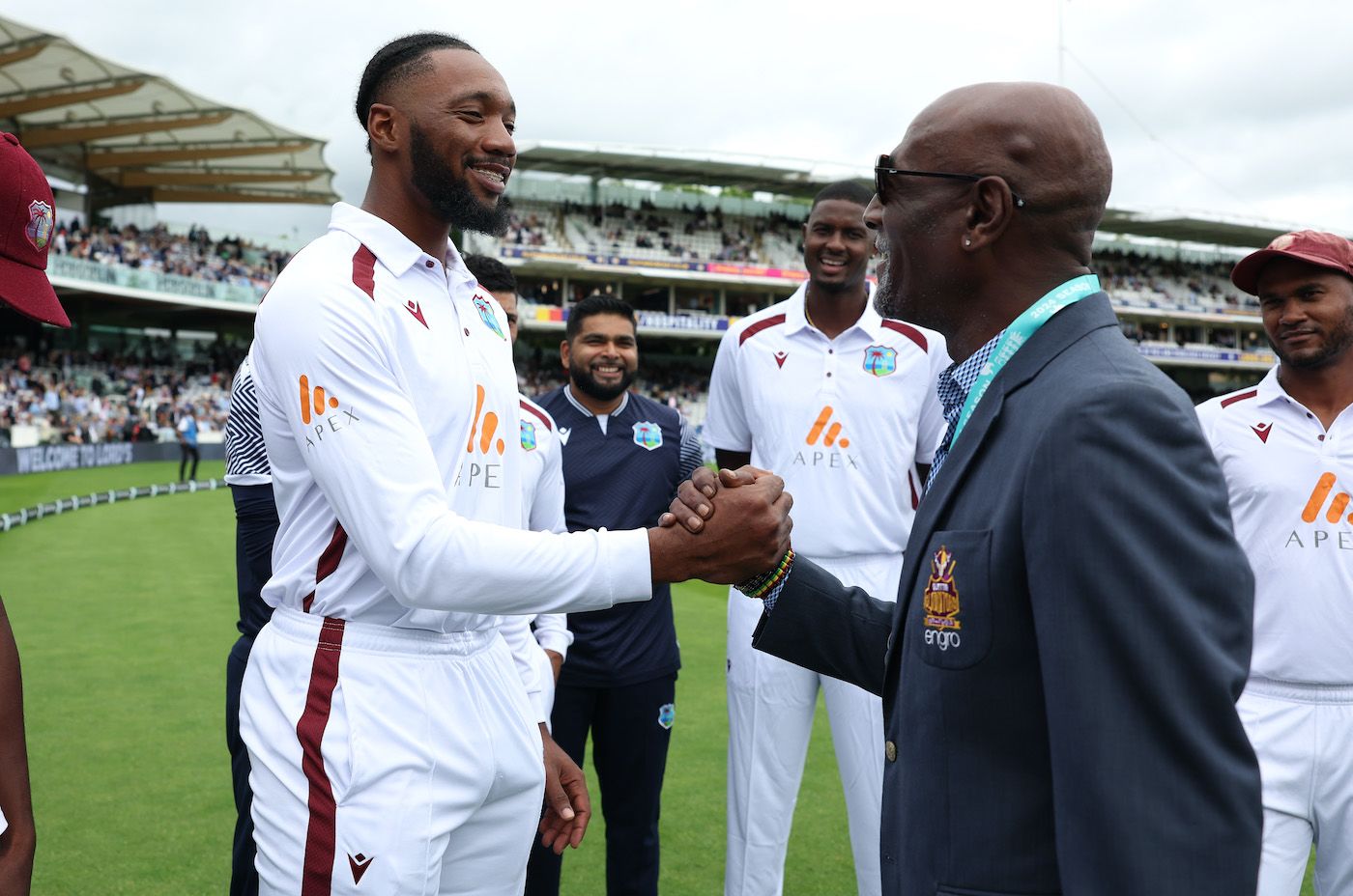 Viv Richards presents Mikyle Louis his maiden Test cap