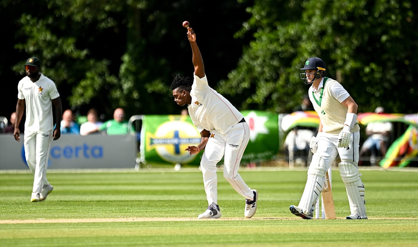 Richard Ngarava shared the new ball