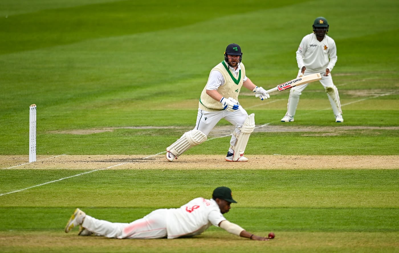 Dion Myers stops a Paul Stirling drive