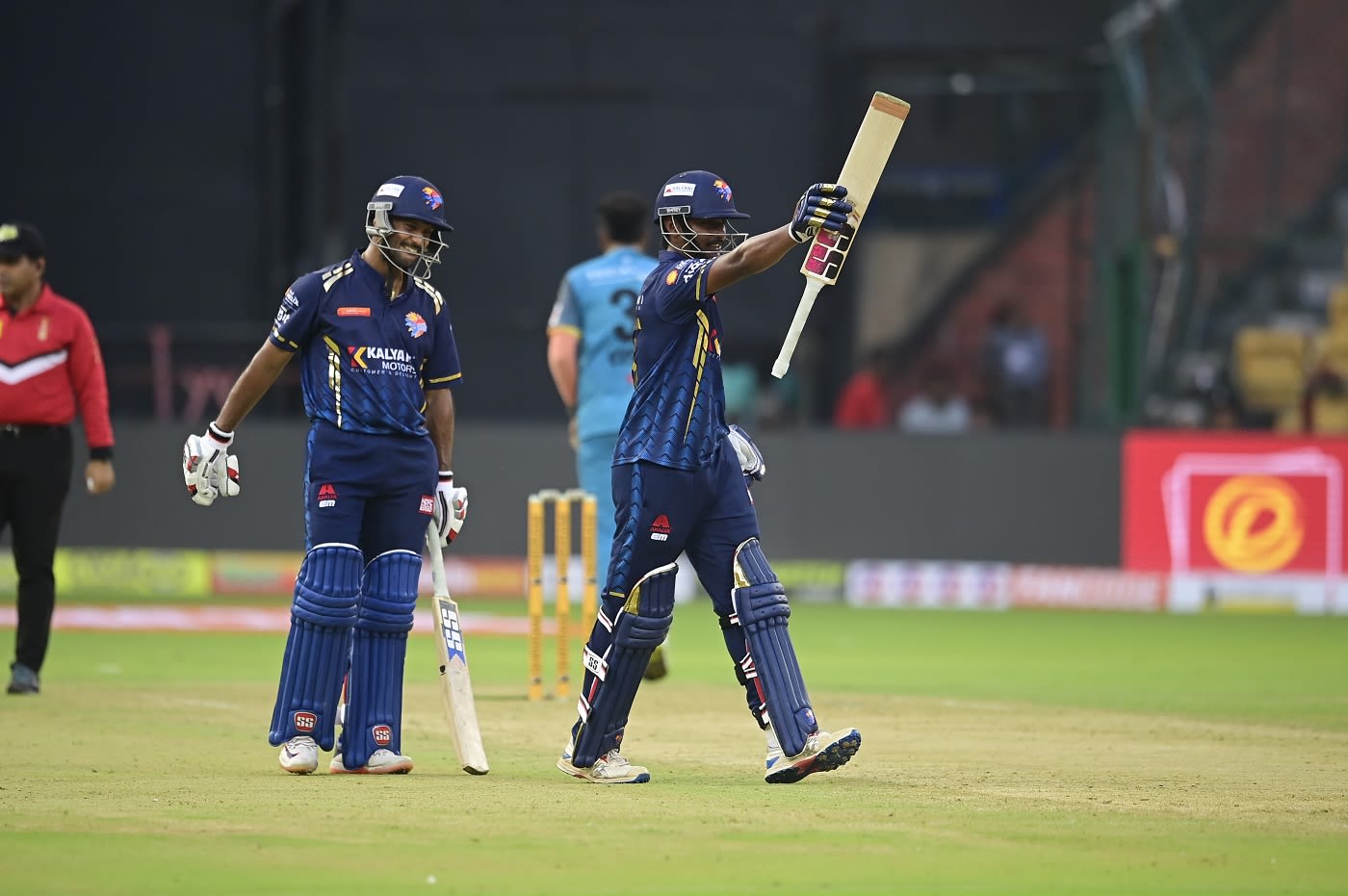 LR Chethan struck an unbeaten 53 off 34 balls to give Bengaluru Blasters an easy win