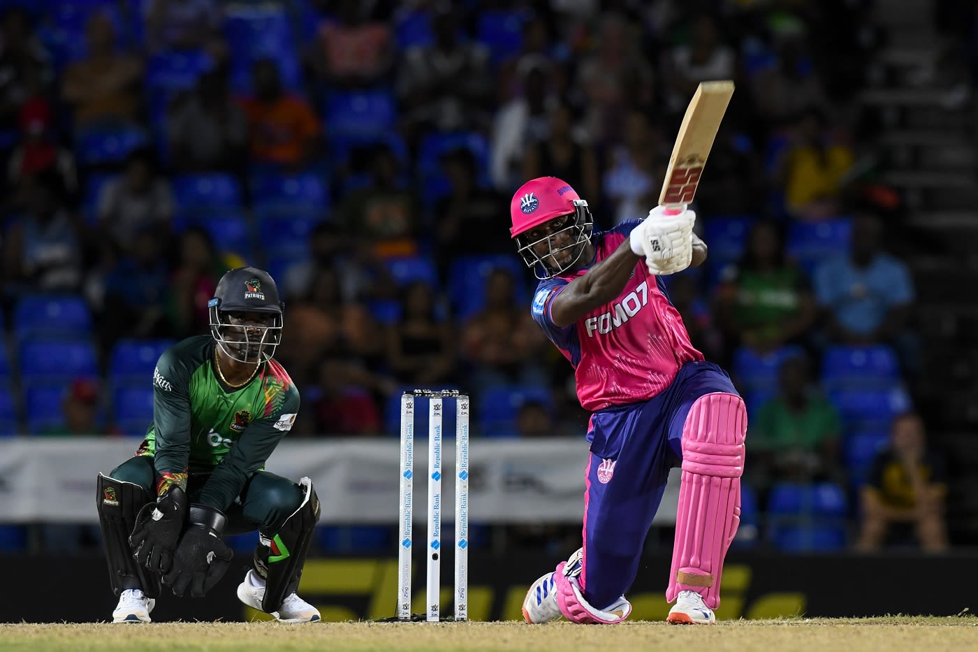 Kadeem Alleyne hit three sixes in his innings of 30