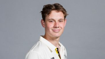 Archie Bailey sparks Middlesex collapse on debut