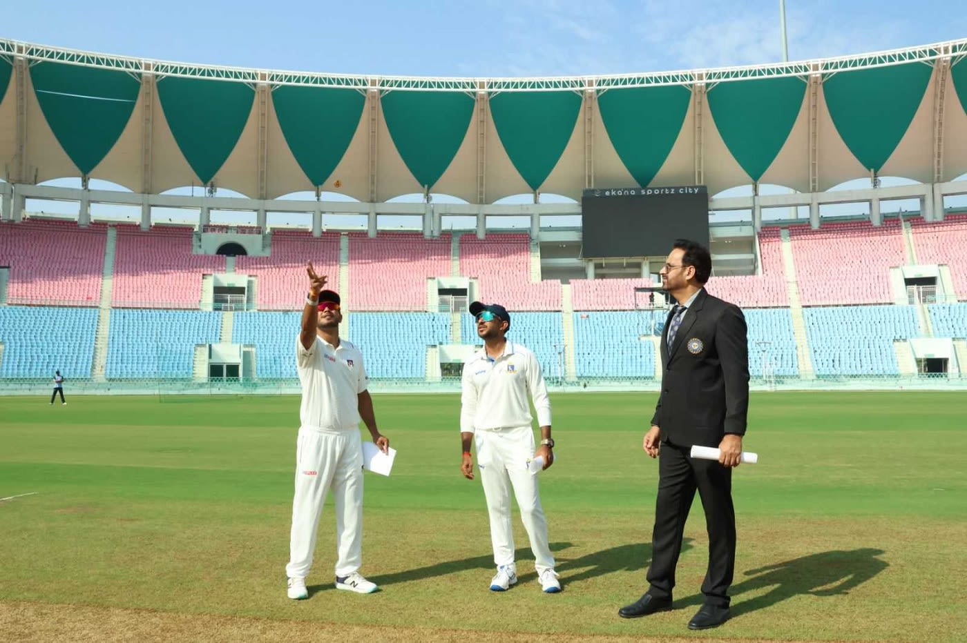 Aryan Juyal and Anustup Majumdar at the toss