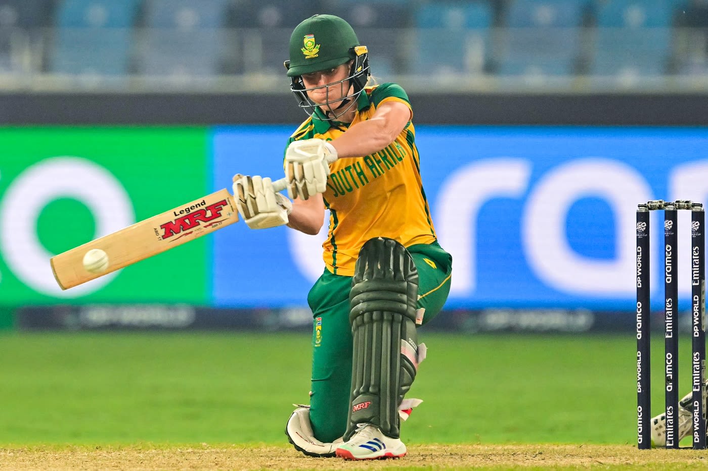 Anneke Bosch plays a release shot