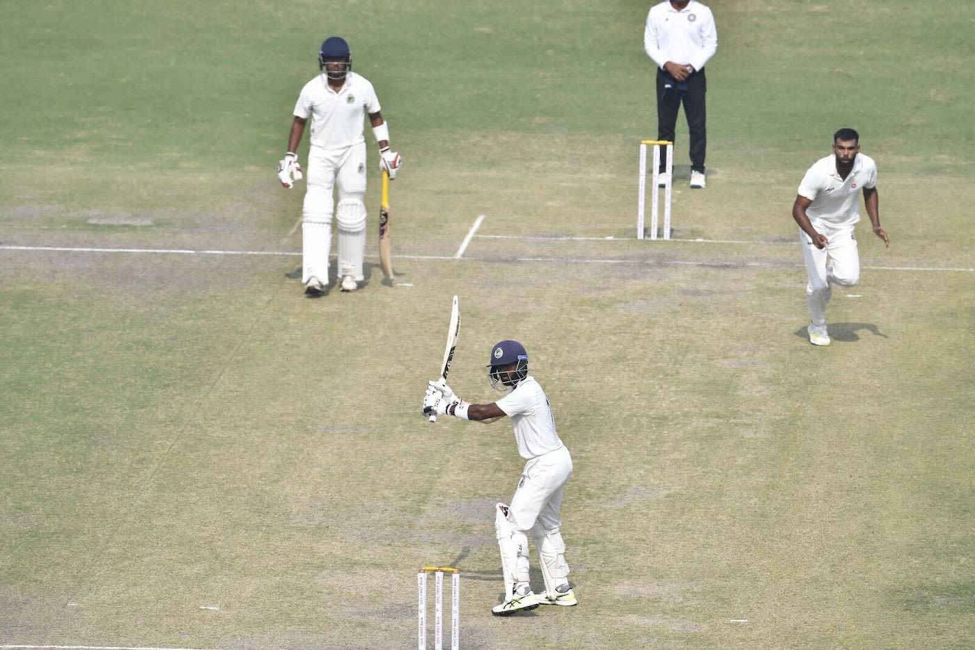 Sumit Ghadigaonkar bats