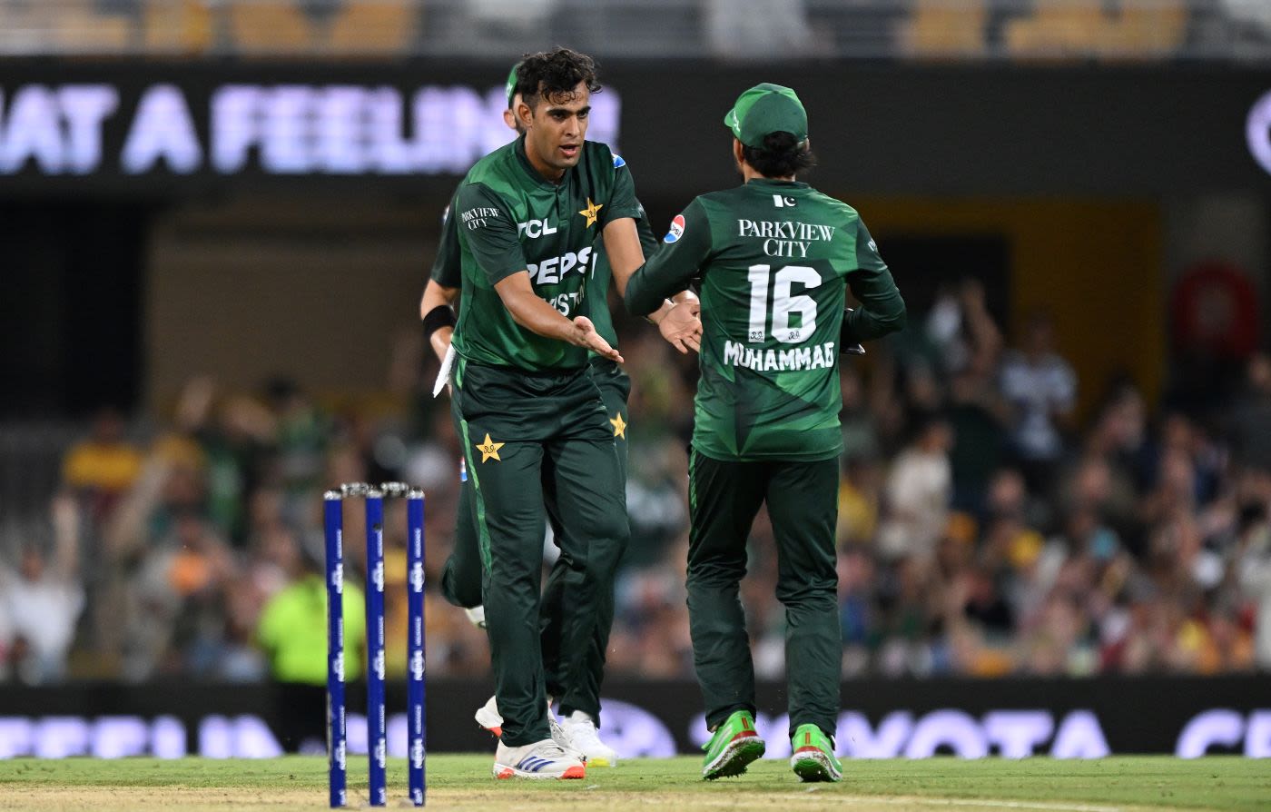 Abbas Afridi took two key wickets