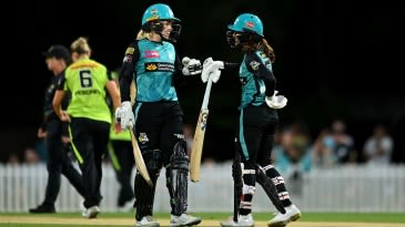 Redmayne, Rodrigues help Heat ease into WBBL final after bowlers restrict Thunder