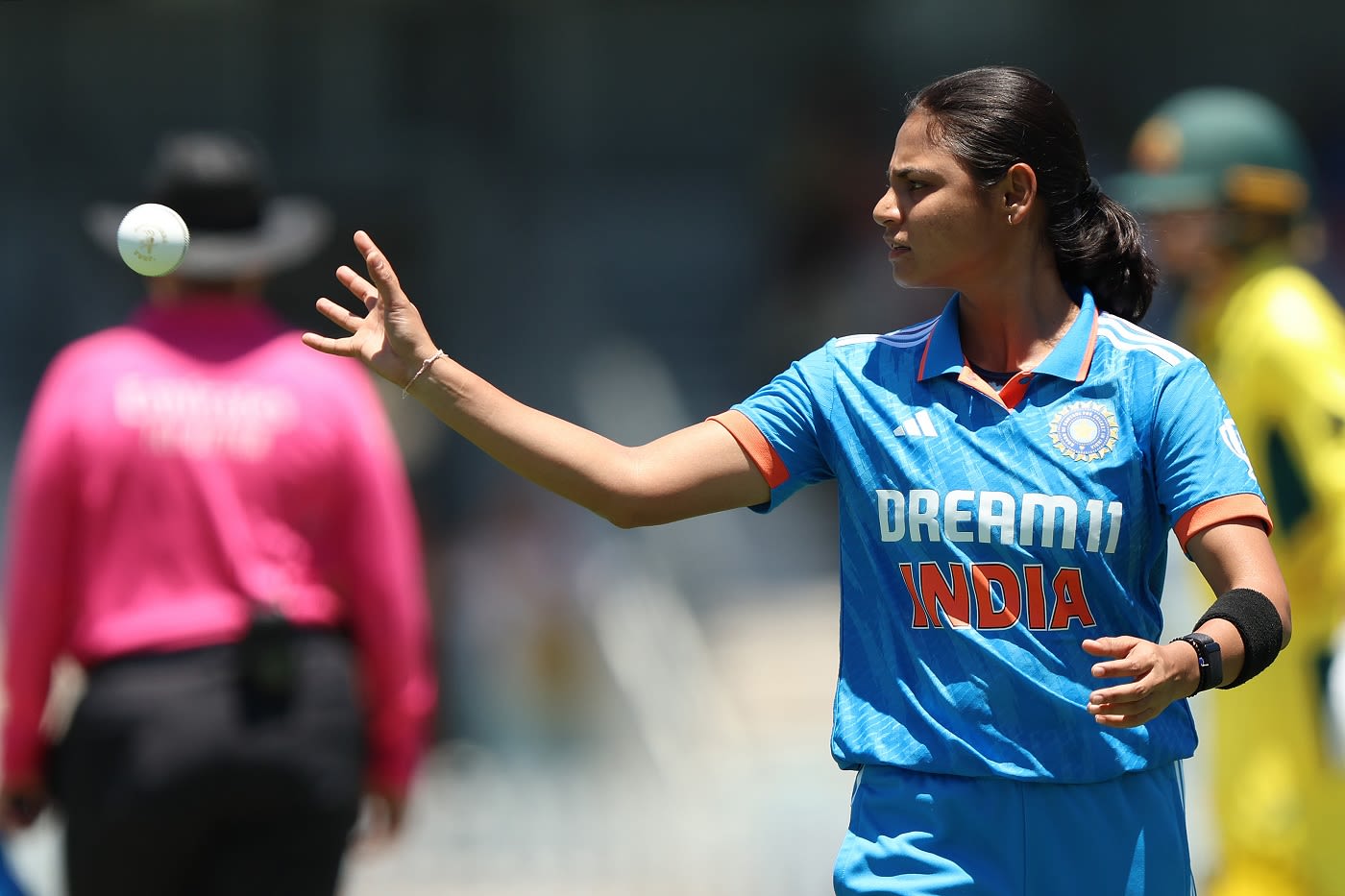 Saima Thakor took the second new ball