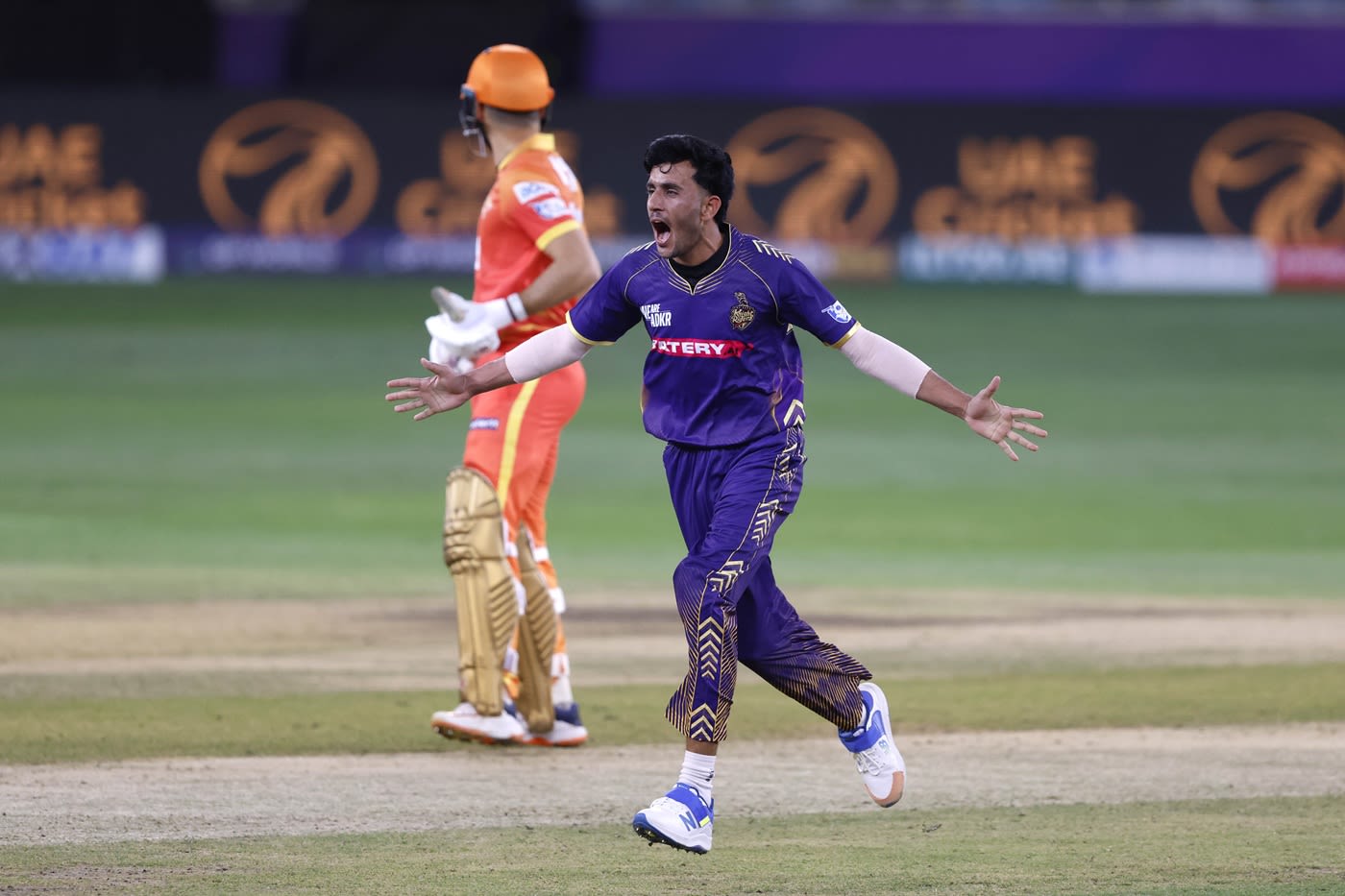 Ibrar Ahmad roars in delight after dismissing James Vince
