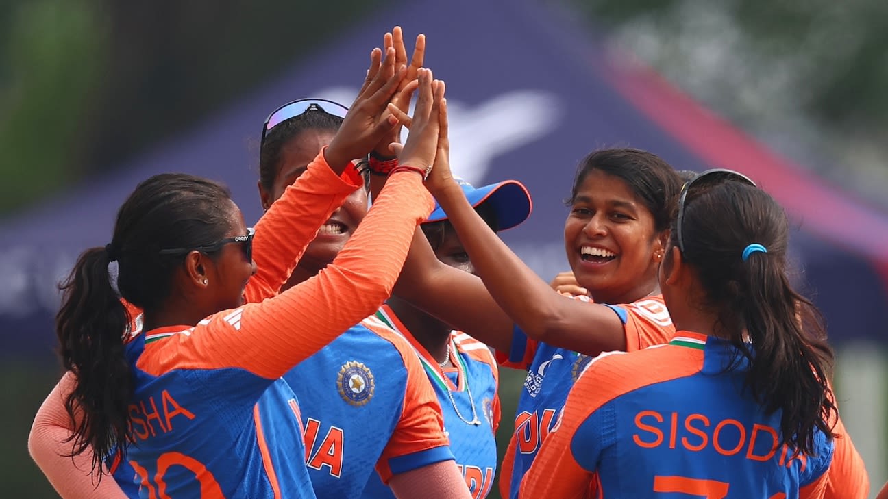 India blow away Sri Lanka to top Group A, West Indies qualify for Super Six