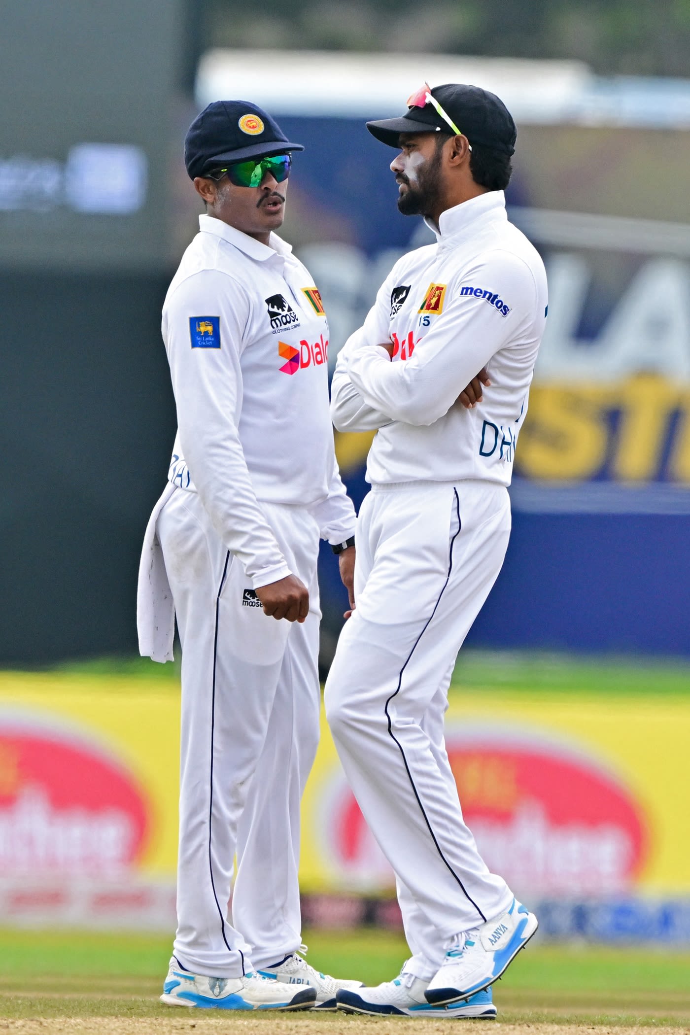 Jeffrey Vandersay and Dhananjaya de Silva hope something works out for Sri Lanka