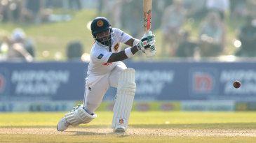Kusal Mendis fights for Sri Lanka as Starc and Lyon stand out