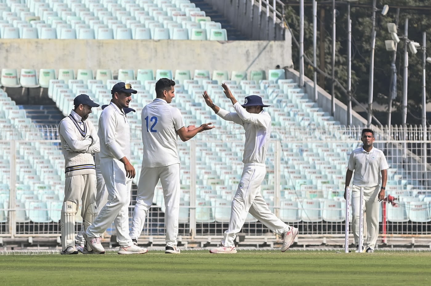 Sumit Kumar and Co celebrates Tanush Kotian's wicket
