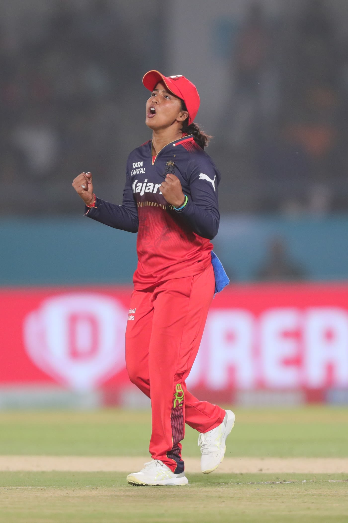 Ekta Bisht celebrates the wicket of Jess Jonassen