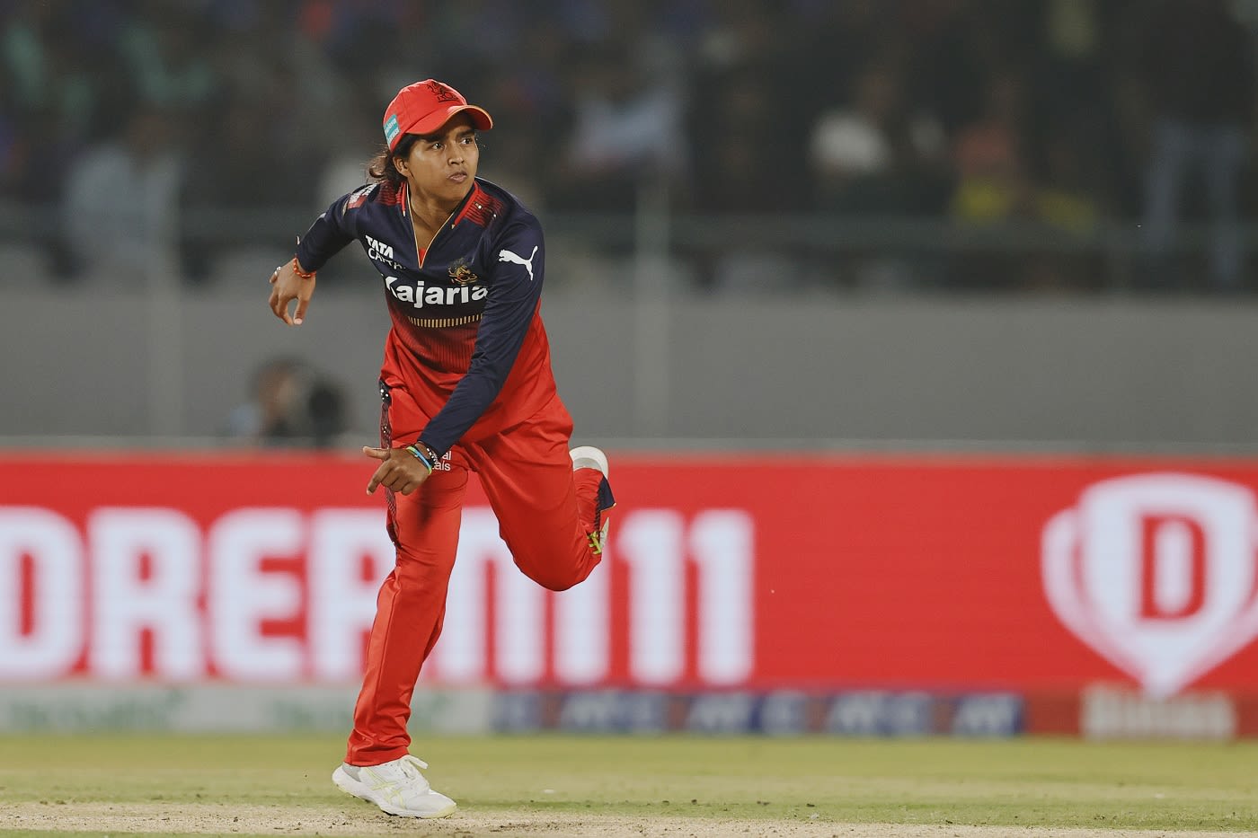 Ekta Bisht bowls