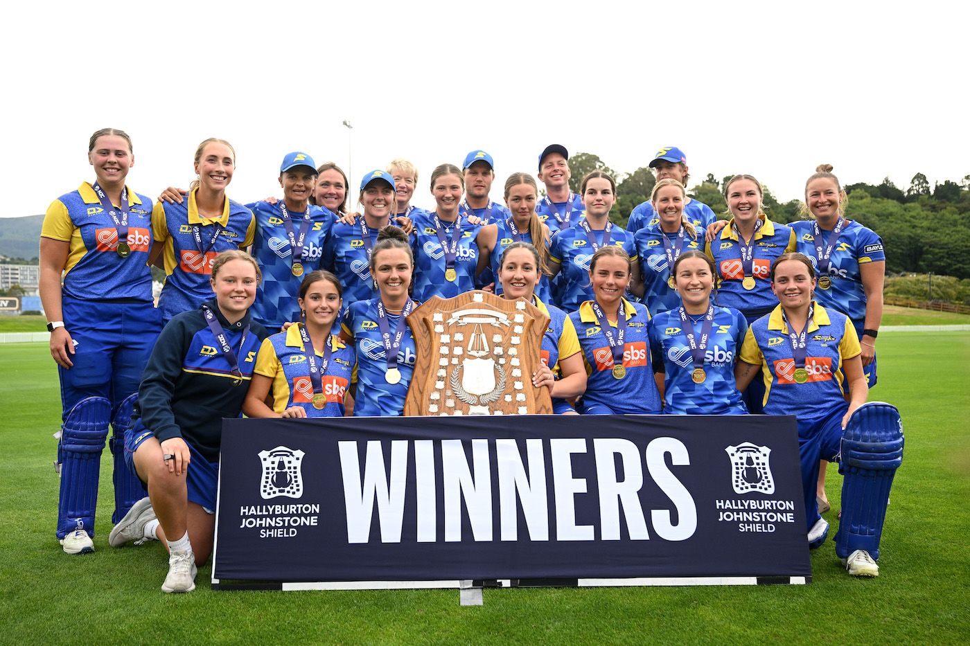 Otago celebrate winning the Hallyburton Johnstone Shield