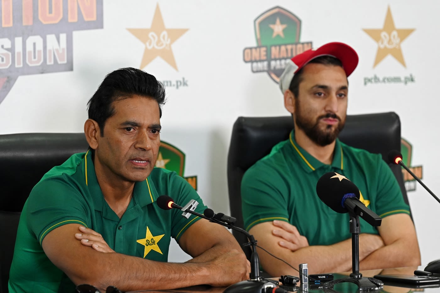 Aaqib Javed, Salman Ali Agha address the media