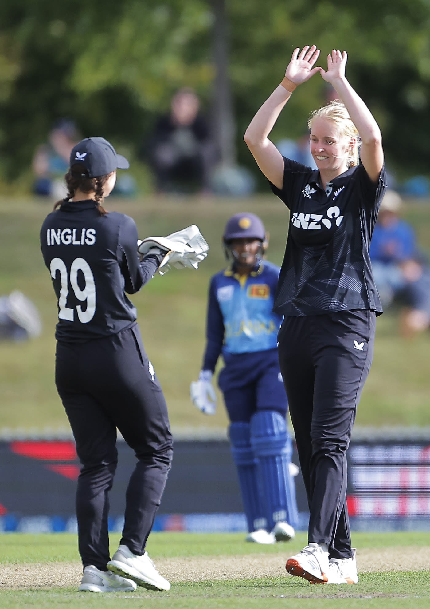 Hannah Rowe completed a four-wicket haul