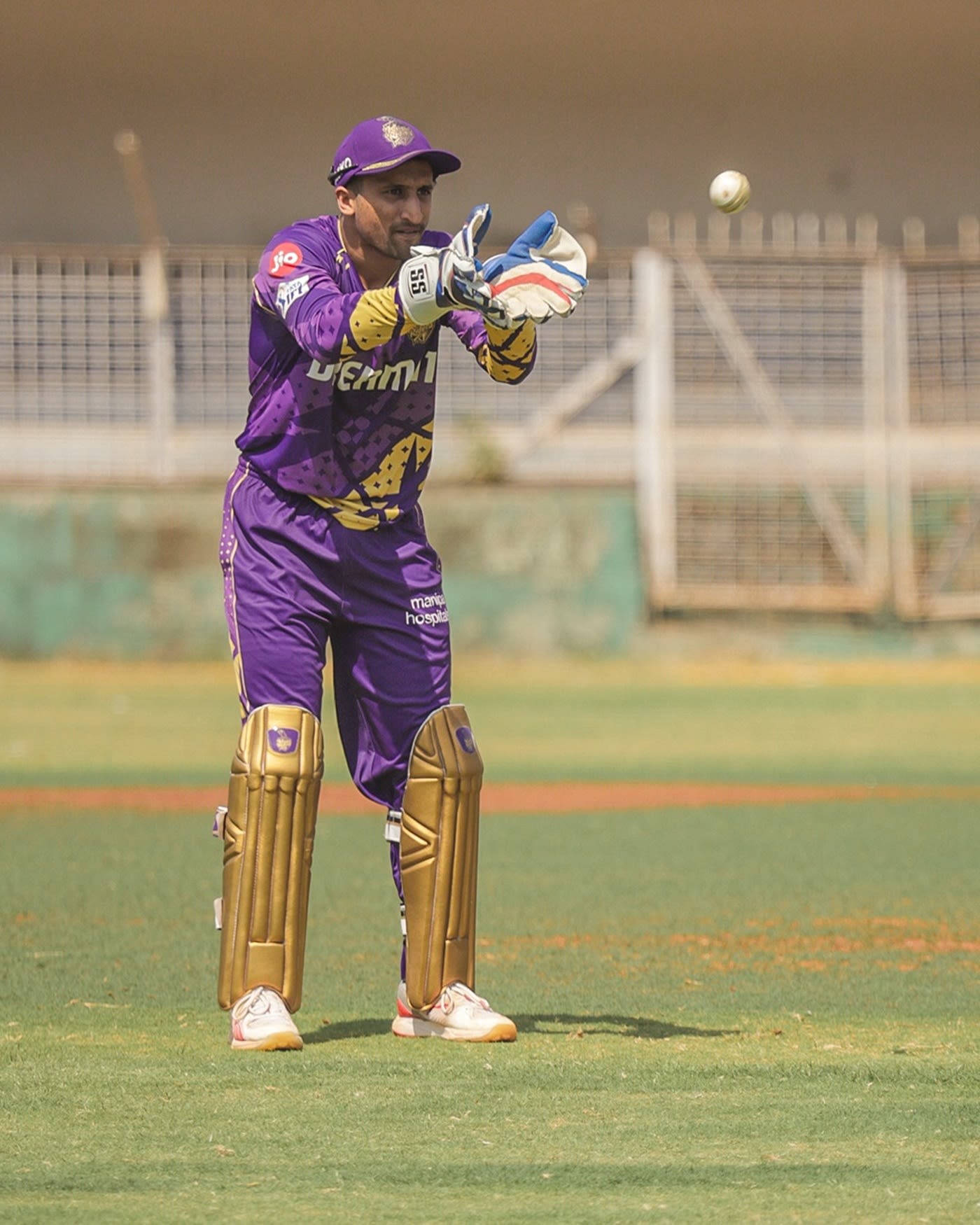Luvnith Sisodia of Kolkata Knight Riders in a training session