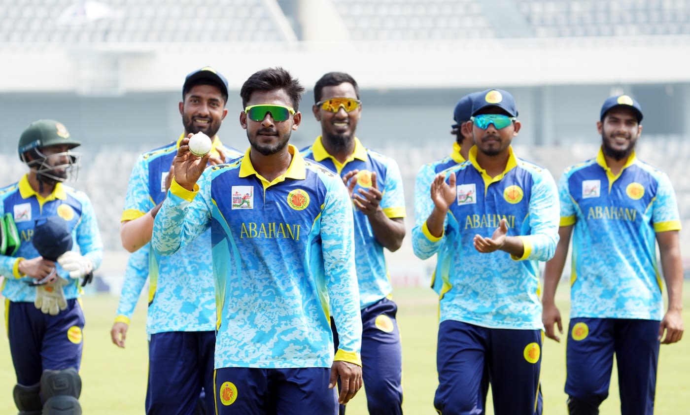Mahfuzur Rahman Rabby picked up 5 for 18